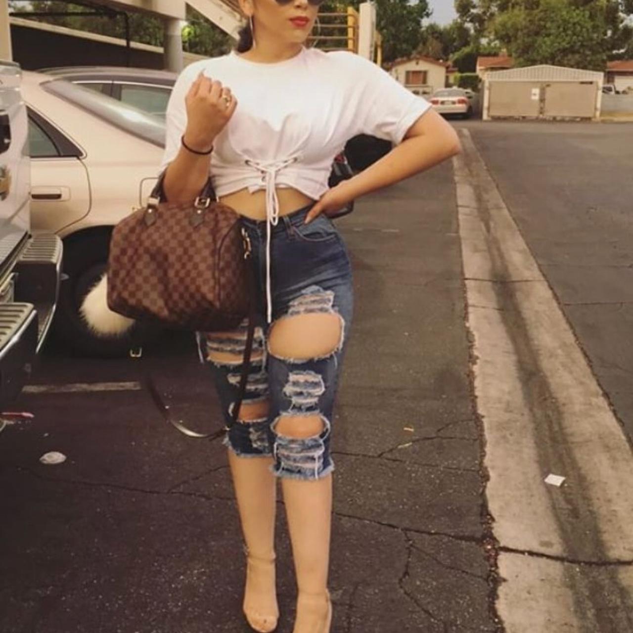 Khloe Kardashian Inspired Short Jeans ✨ Depop