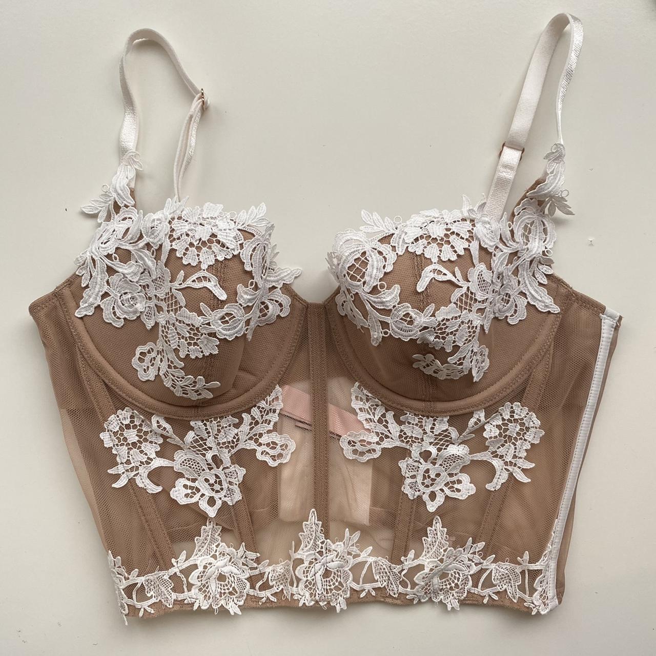 Victoria's Secret White Ivory Lace Up Scalloped Dream Angels
