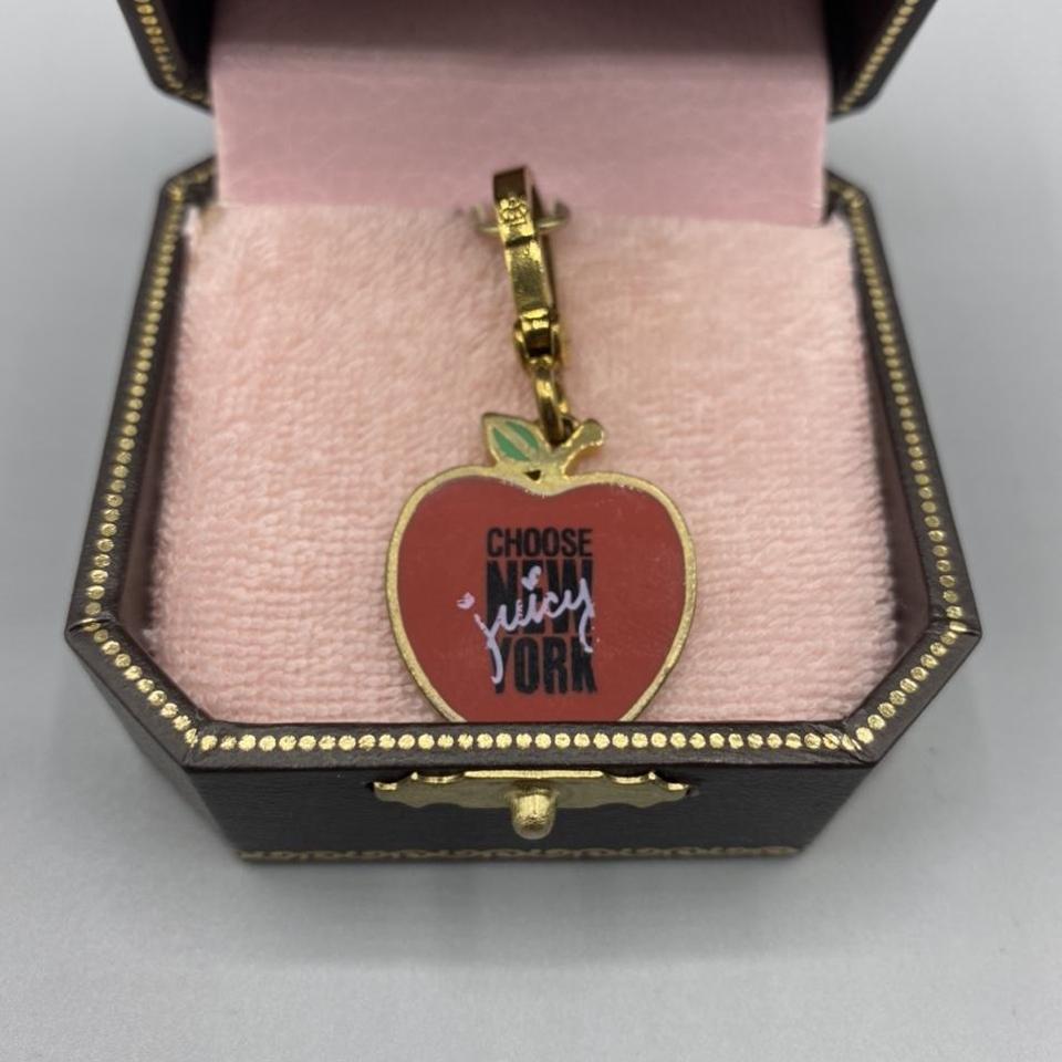 Juicy Couture Apple top Charm