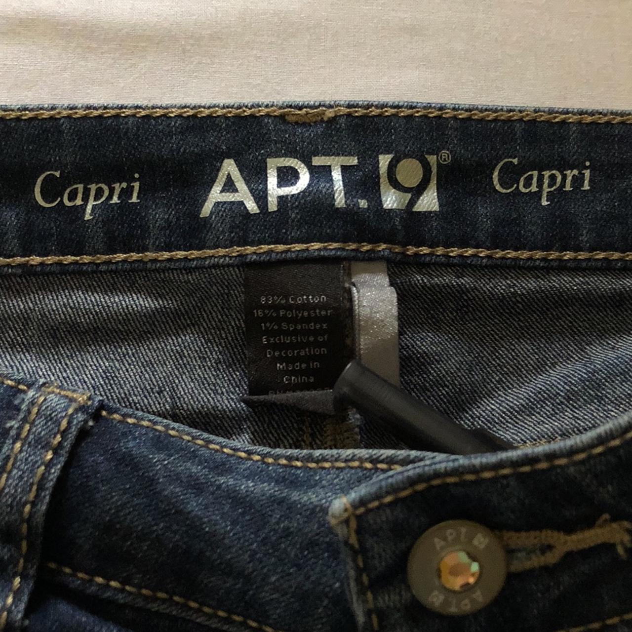 Denim and Company denim capris size 16 made of a - Depop