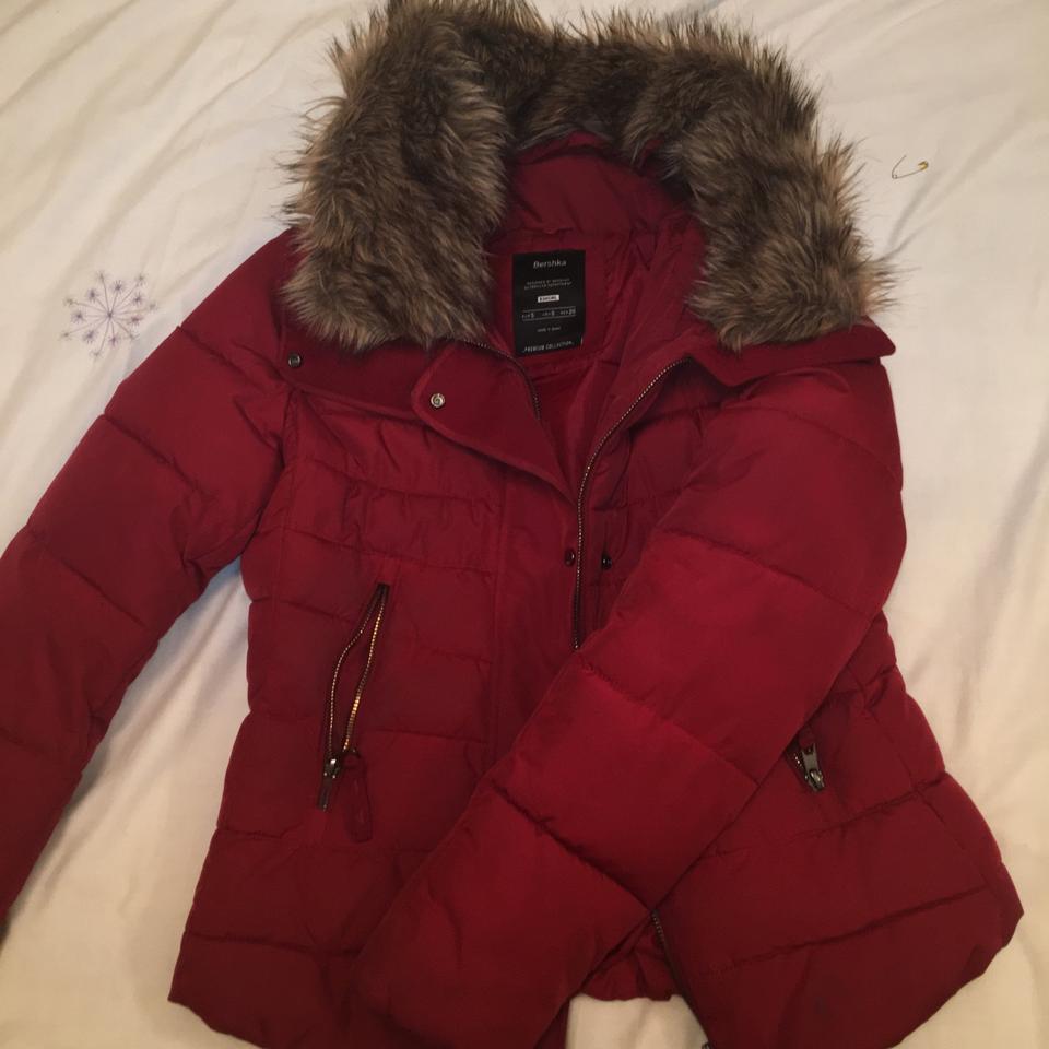 Bershka shop red puffer