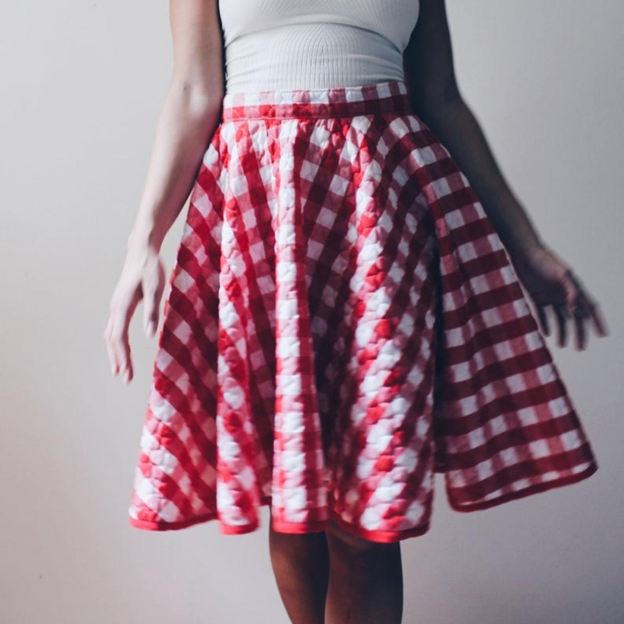 Red quilted picnic skirt / short white plaid circle... - Depop