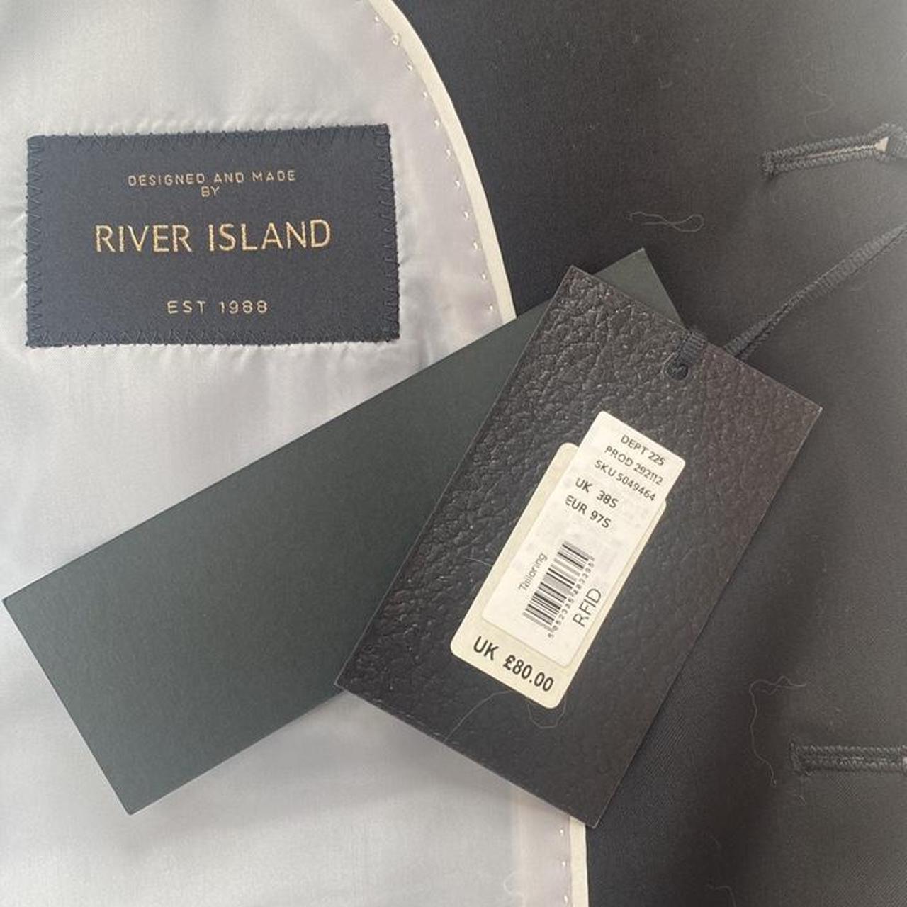 River Island Men's Black and White Tailored-jackets | Depop