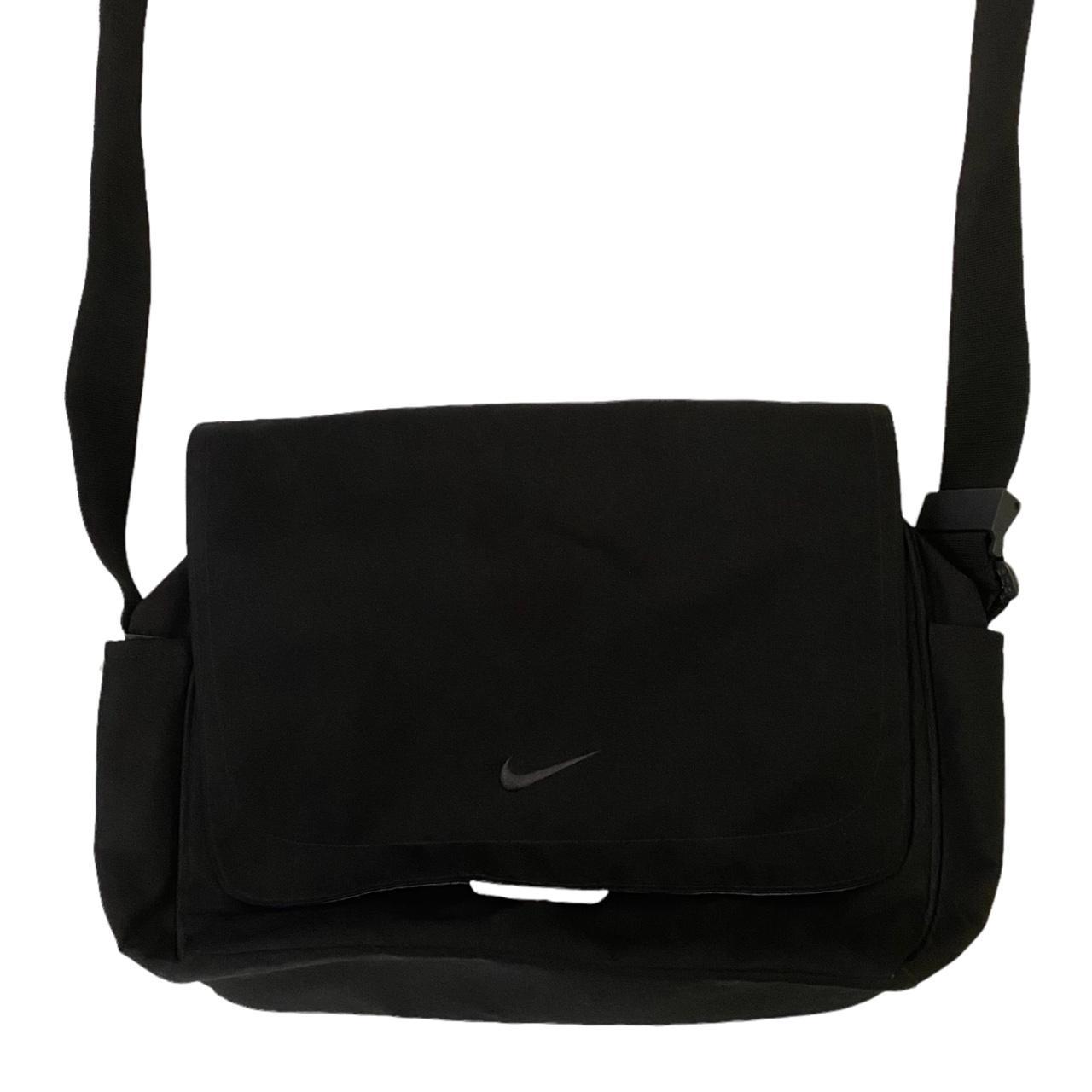 mens nike messenger bag