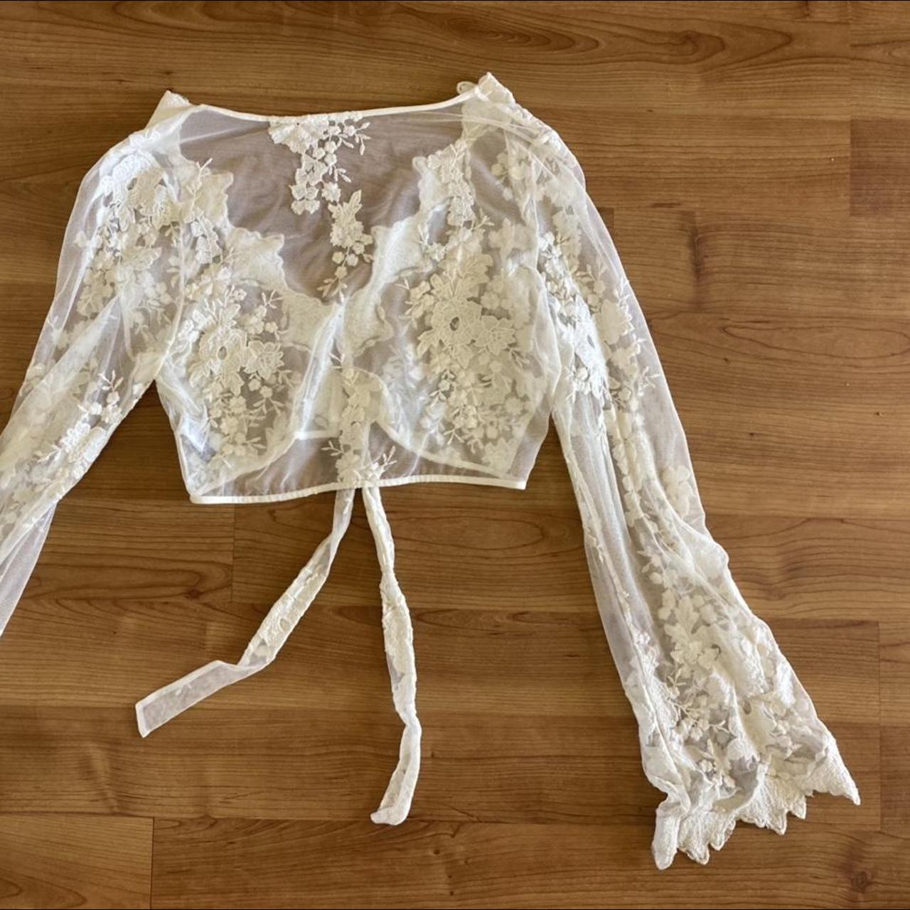 Arnhem lace white top Tag Size 12 (will fit... - Depop