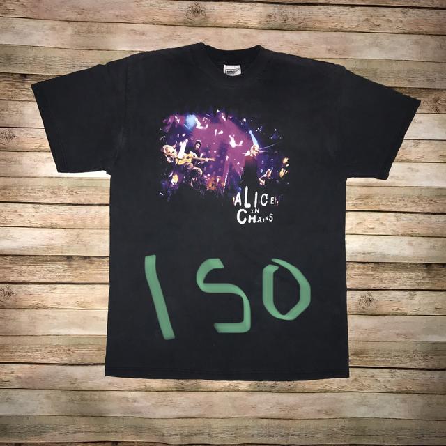 ISO Alice In Chains MTV Unplugged shirt in size XL - Depop