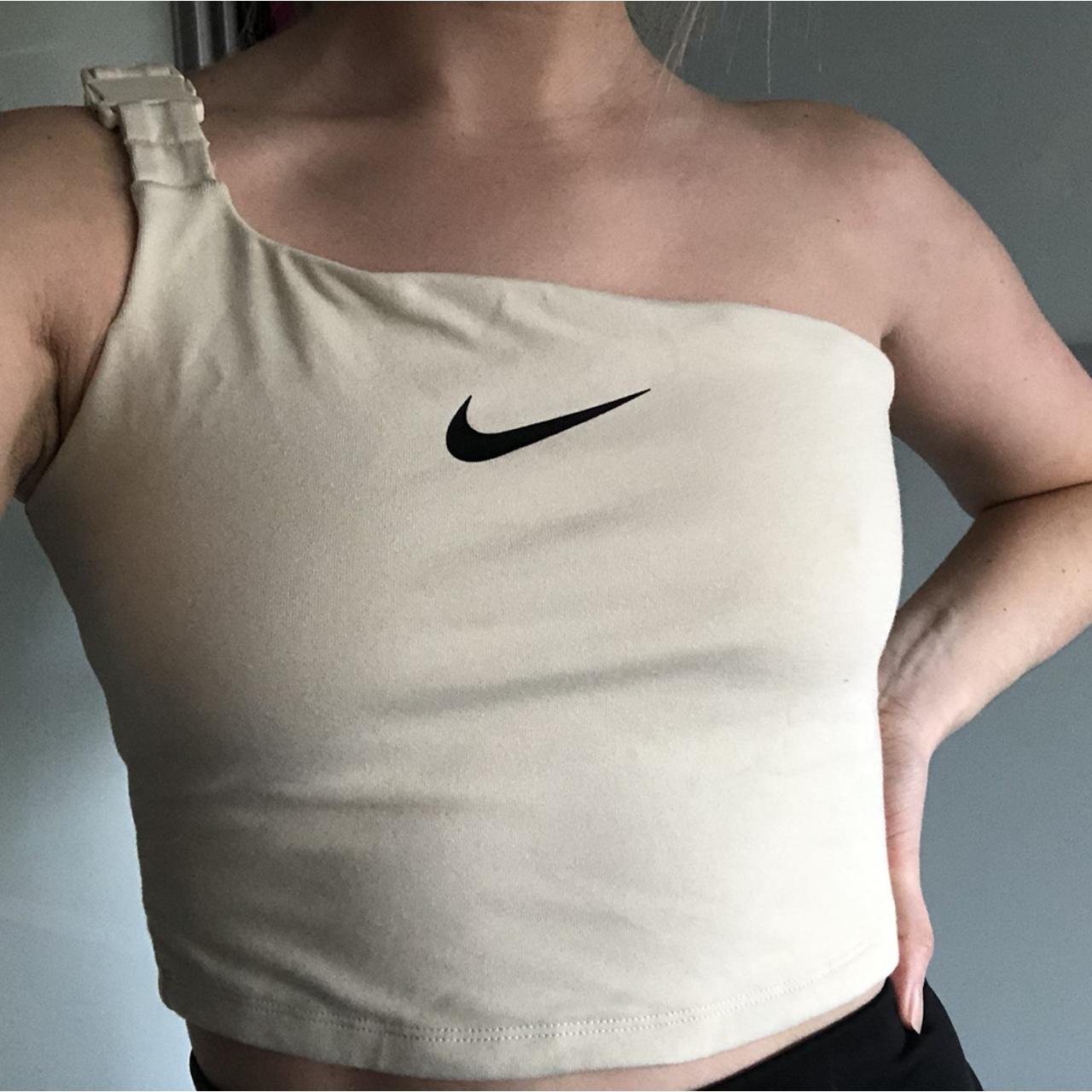 nike buckle crop top