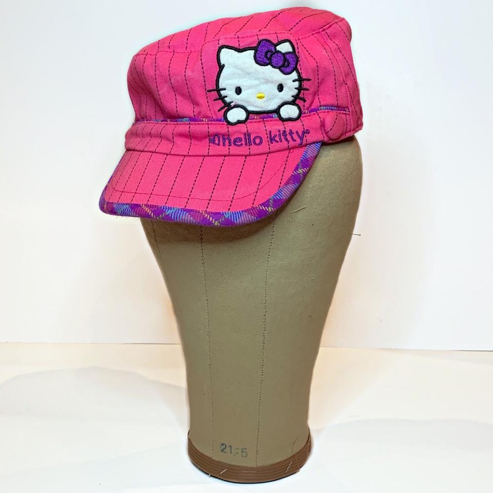 Hello Kitty Furry Hat with Pink Bow