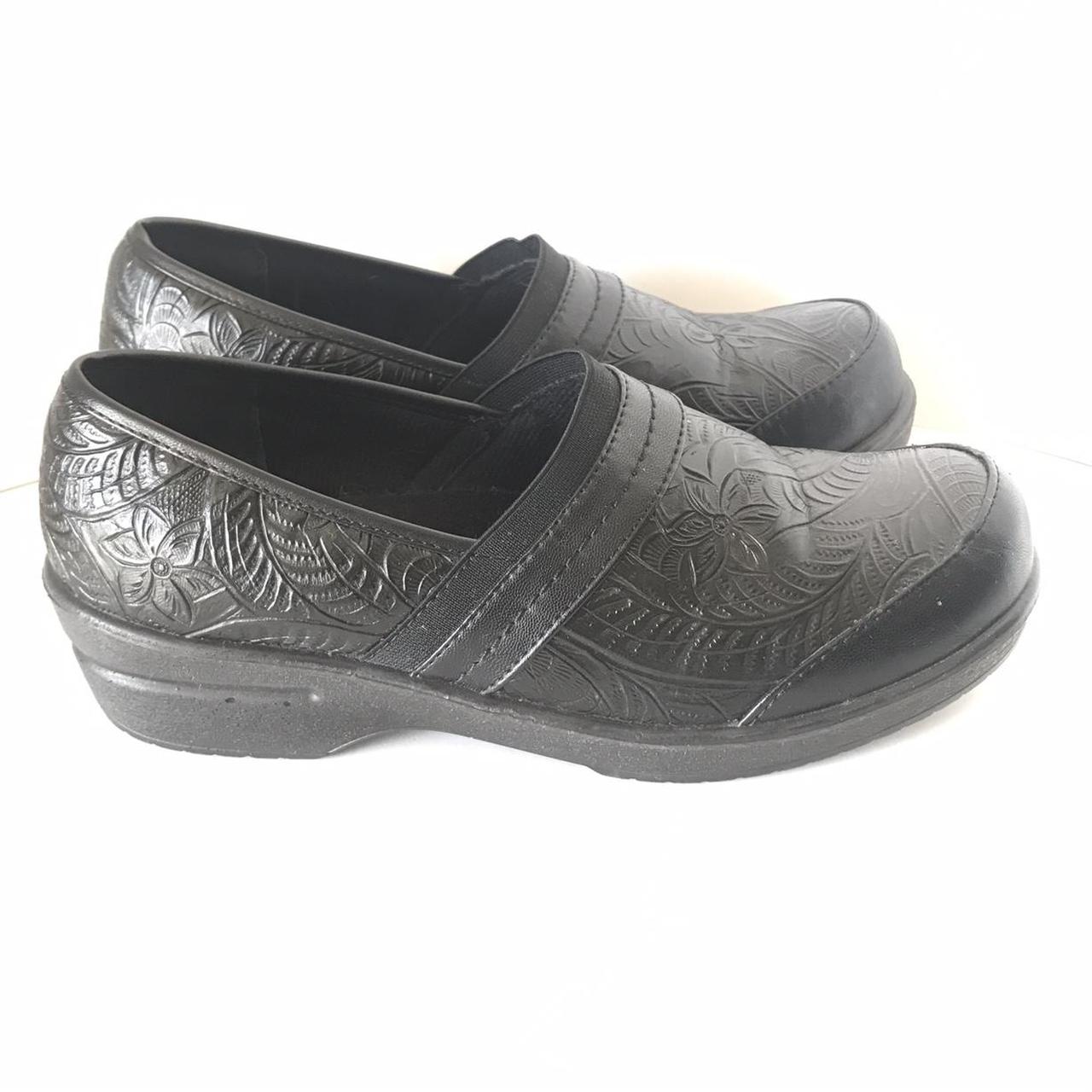 item listed by thatgreenroom