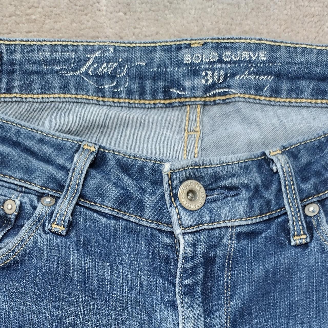 Ladies Bold curve skinny jeans my Levi's W30 L32 - Depop
