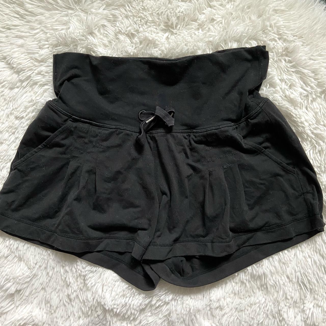 Lululemon black shorts with side pockets Super... - Depop