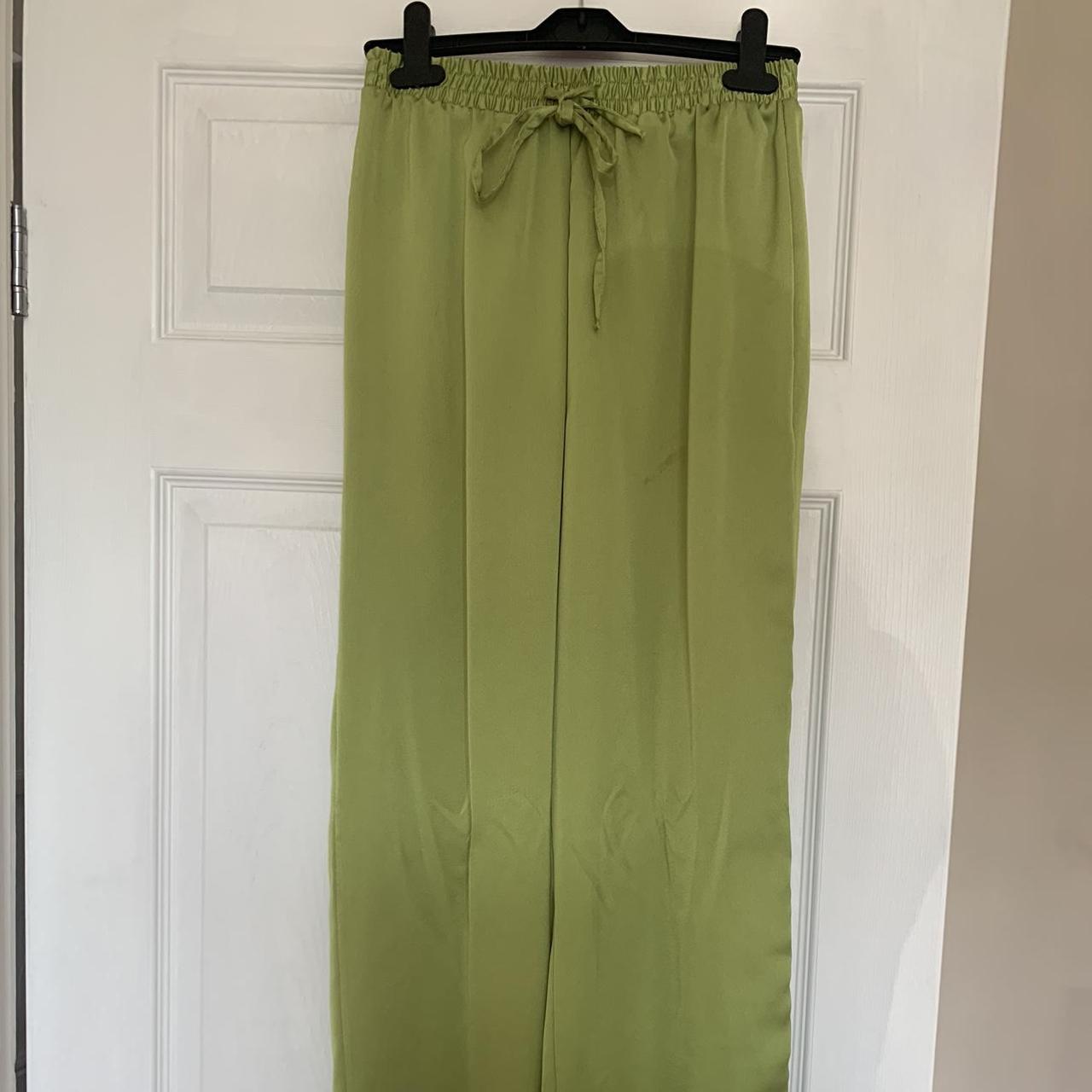 Primark Women's Green Trousers Depop