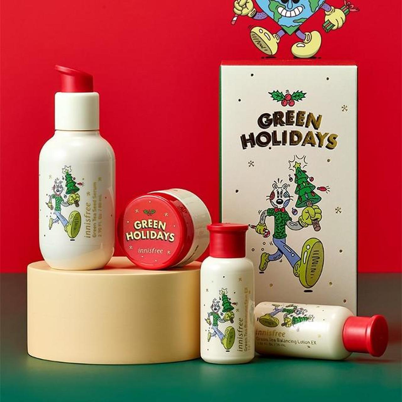 INNISFREE X Steven Harrington Green Holidays... - Depop