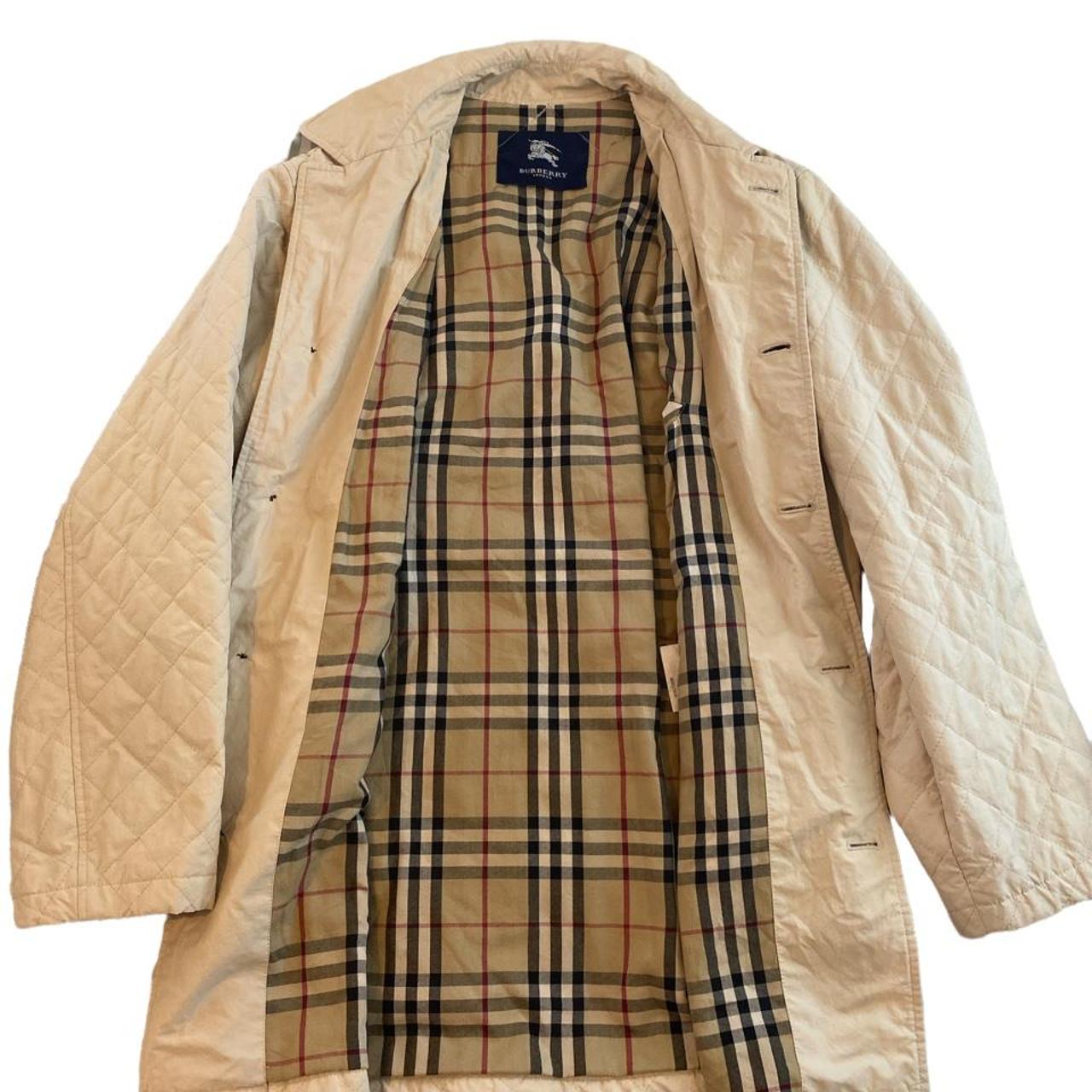 Burberry Women's Coat Depop