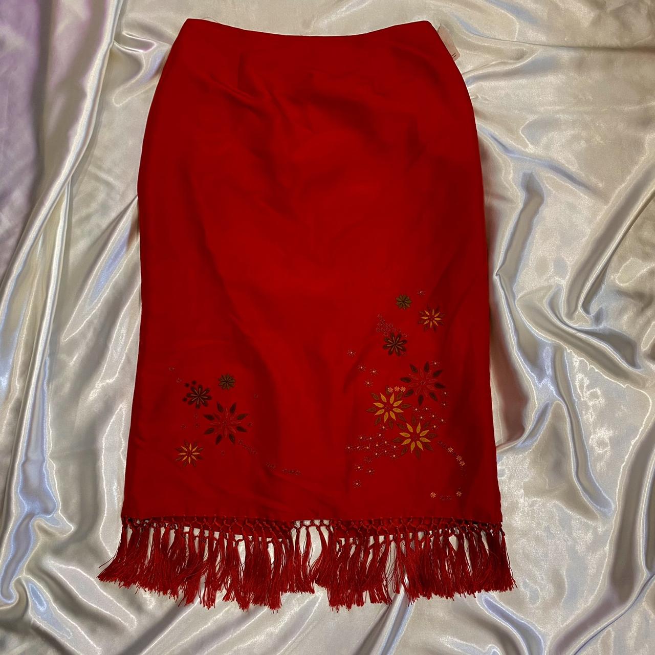 Women's Skirt (2)