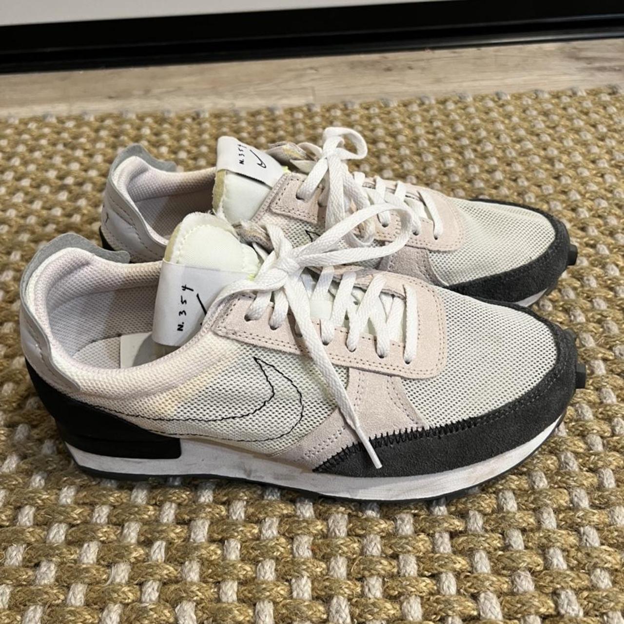 nike daybreak size 6