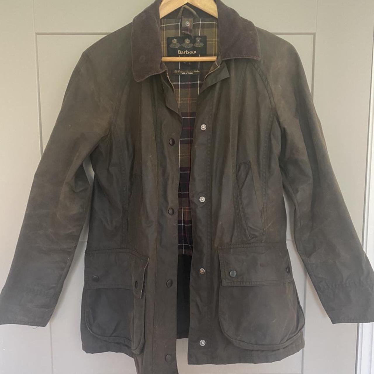 Barbour Women's Khaki | Depop