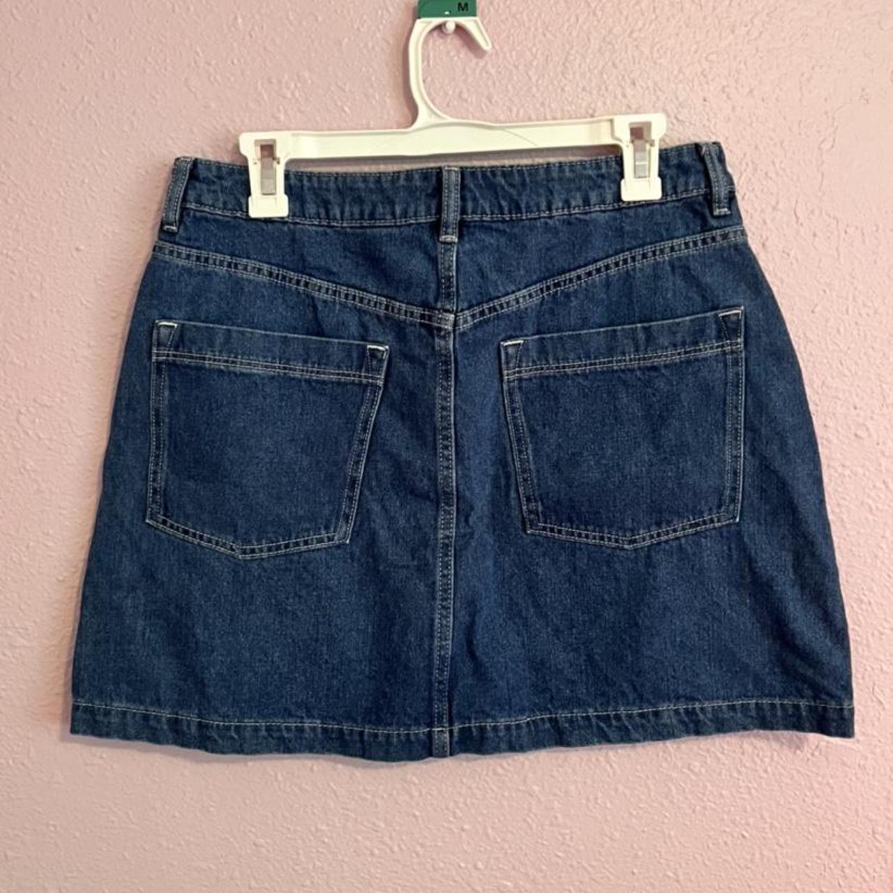 Denim cargo mini skirt by H&M Deep blue color with... - Depop