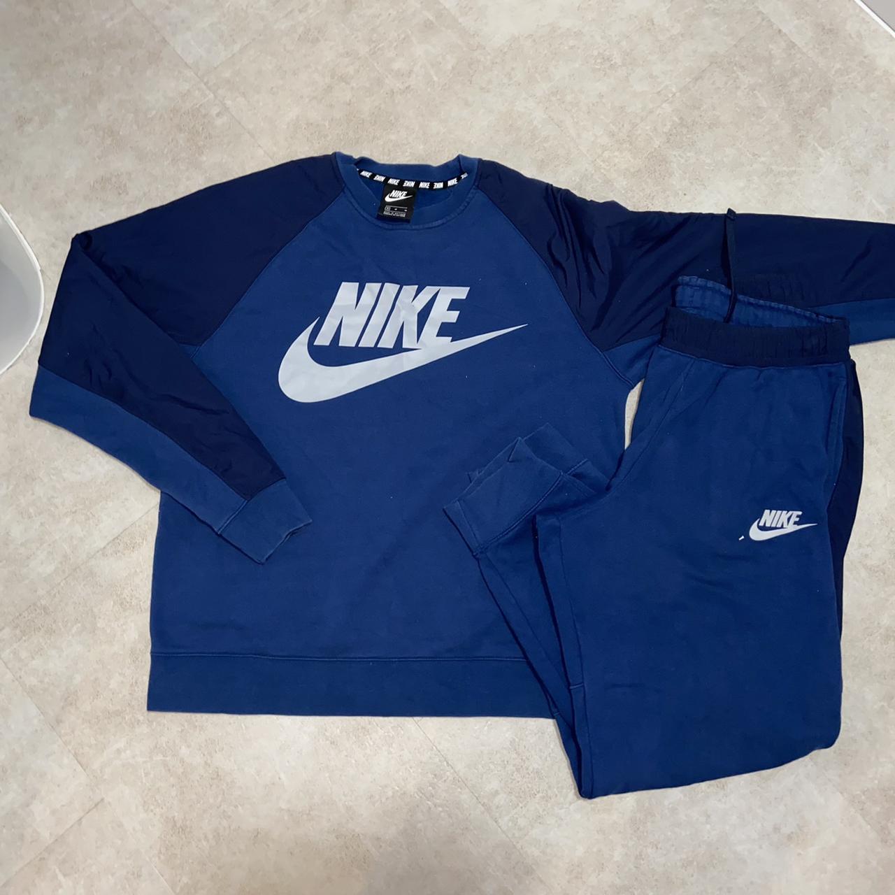 mens nike navy tracksuit