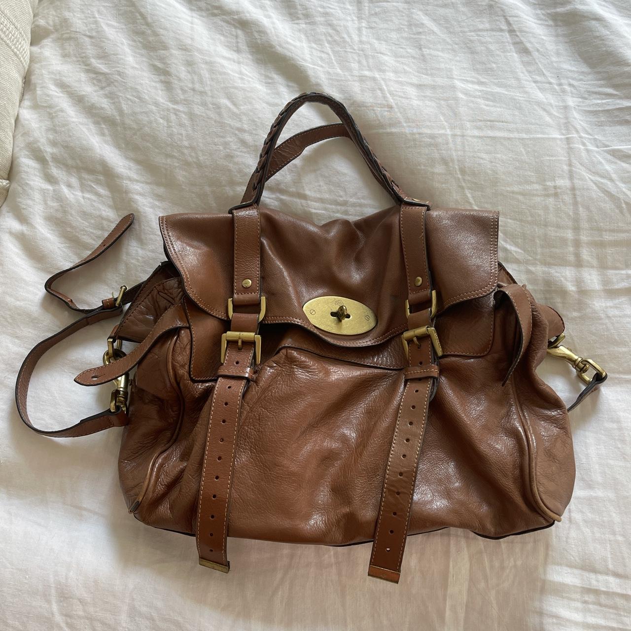 Vintage 2009 Mulberry Alexa Bag, Features a