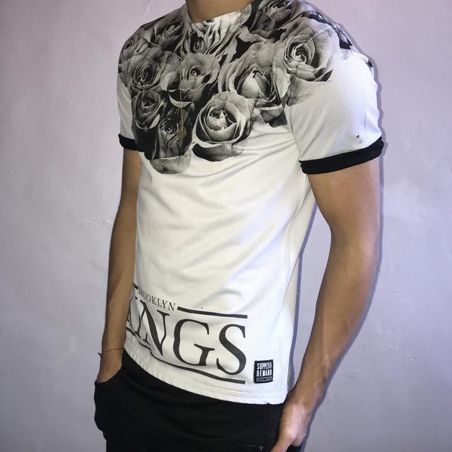 Supply and demand hot sale rose t shirt