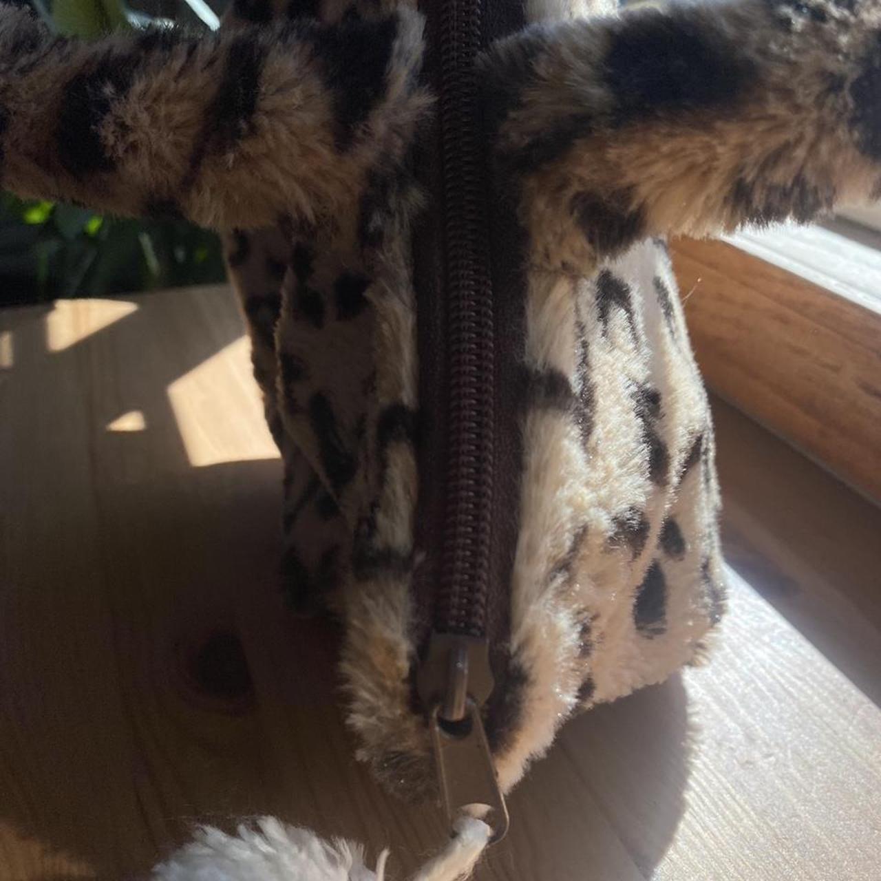 🐆 y2k fluffy cheetah purse with white puff zipper 🐆 - Depop