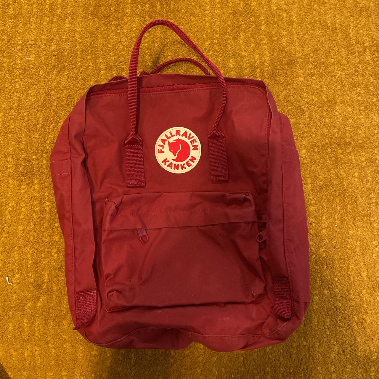 kanken backpack regular size