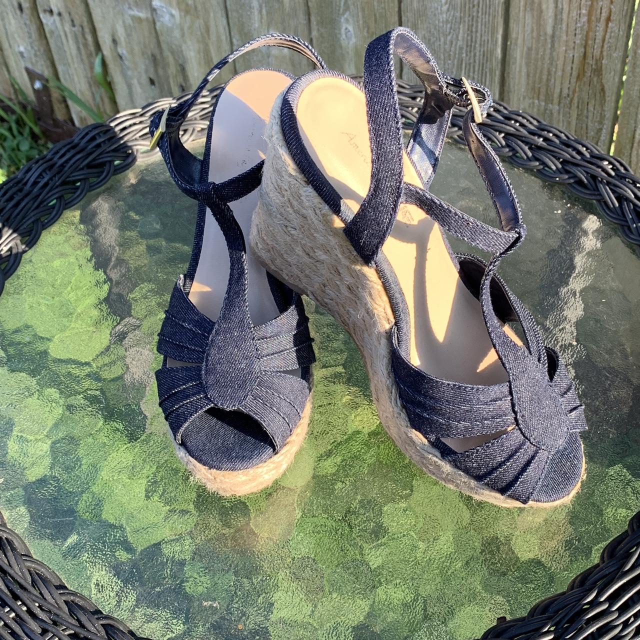 These Denim American Eagle Wedges are so adorable. ... - Depop