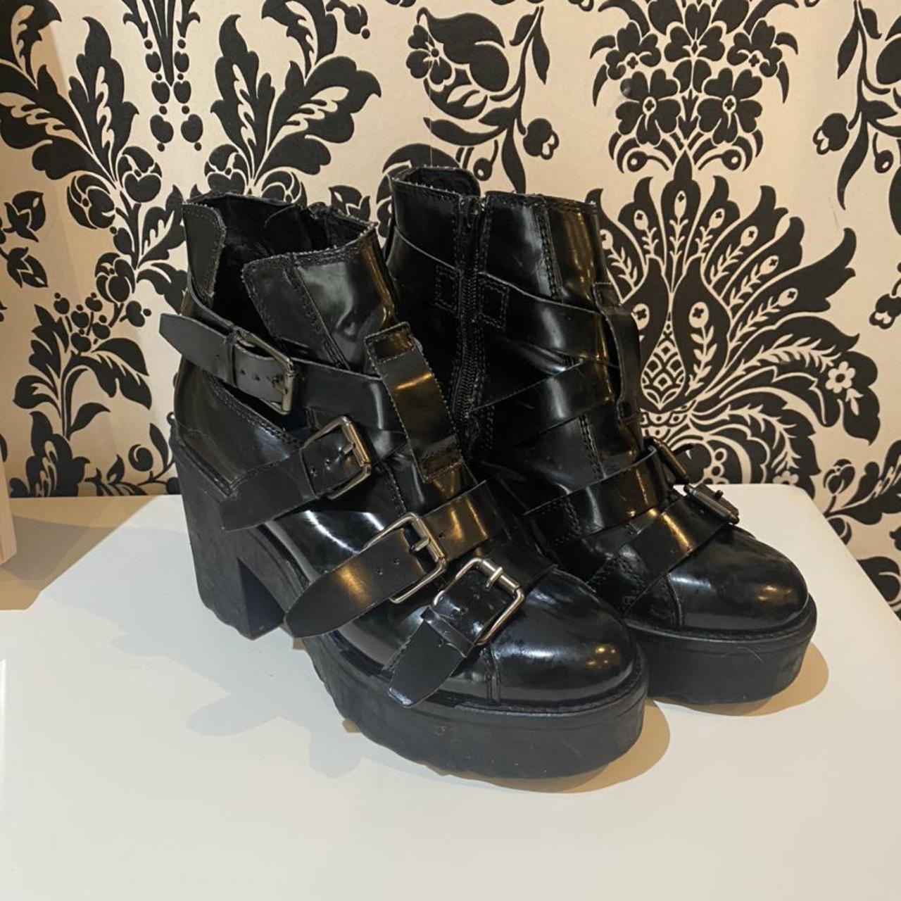 Topshop cut hot sale out boots