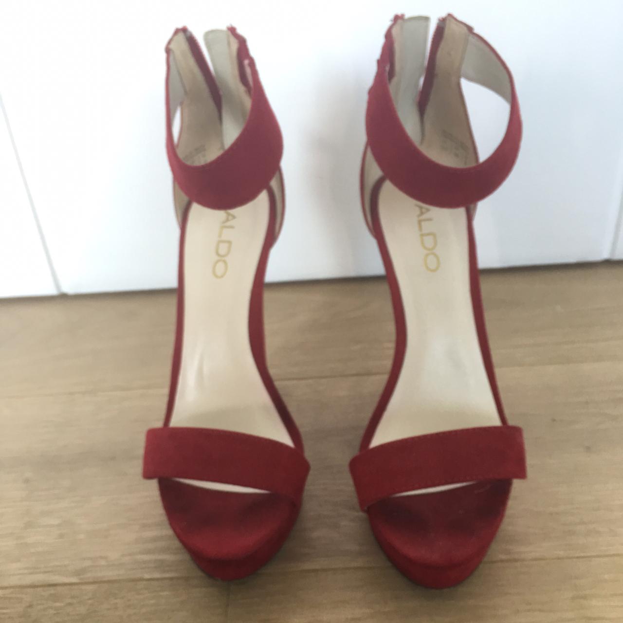 Aldo burgundy hot sale heels