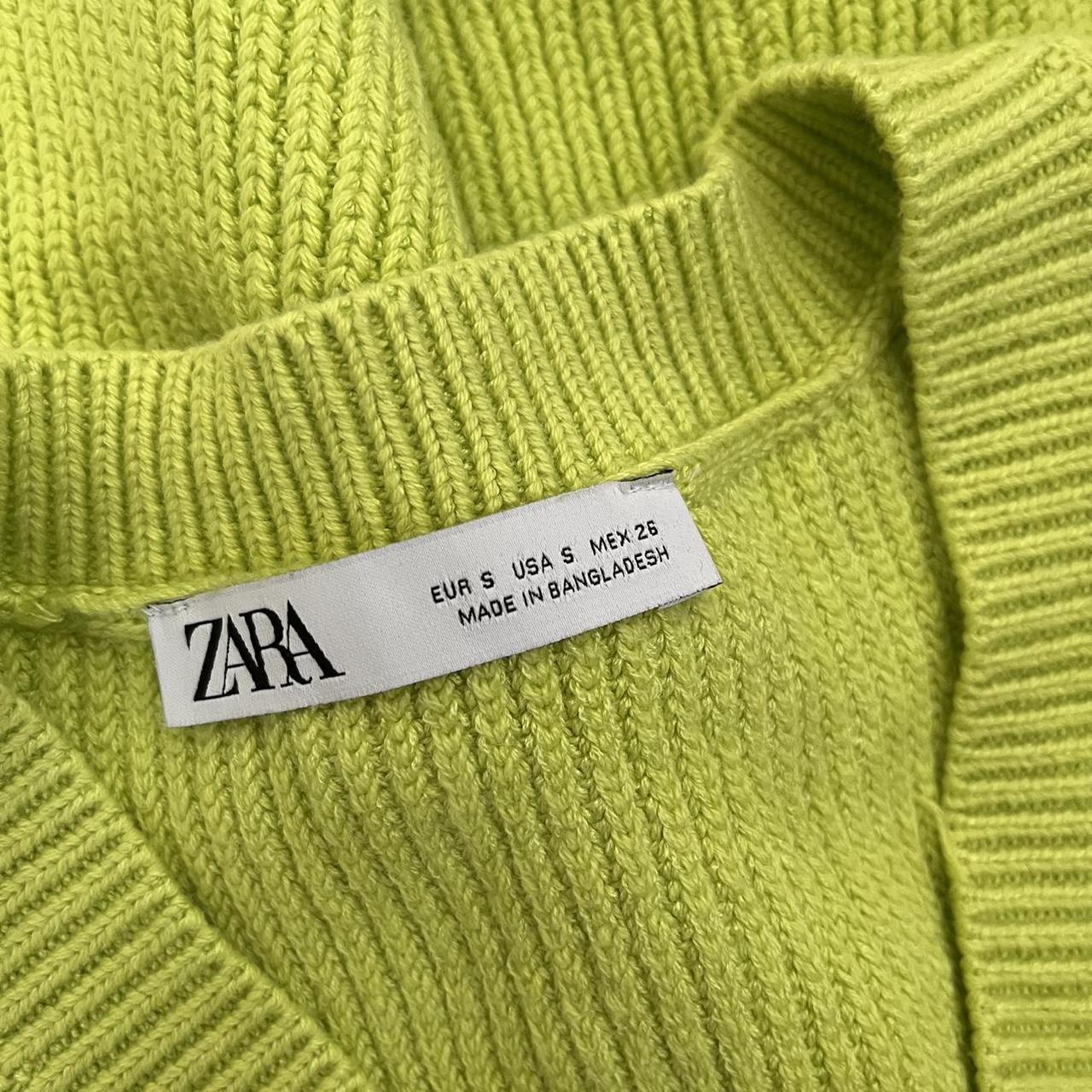Zara Women's Green Gilet (3)