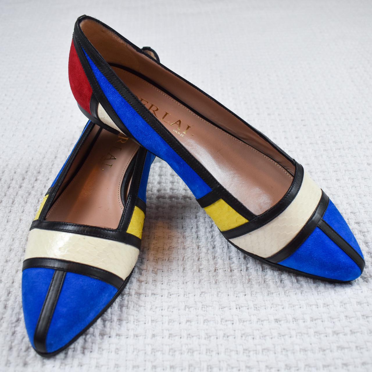 Bright color block Aperlai ballet flats Pointy toe Depop