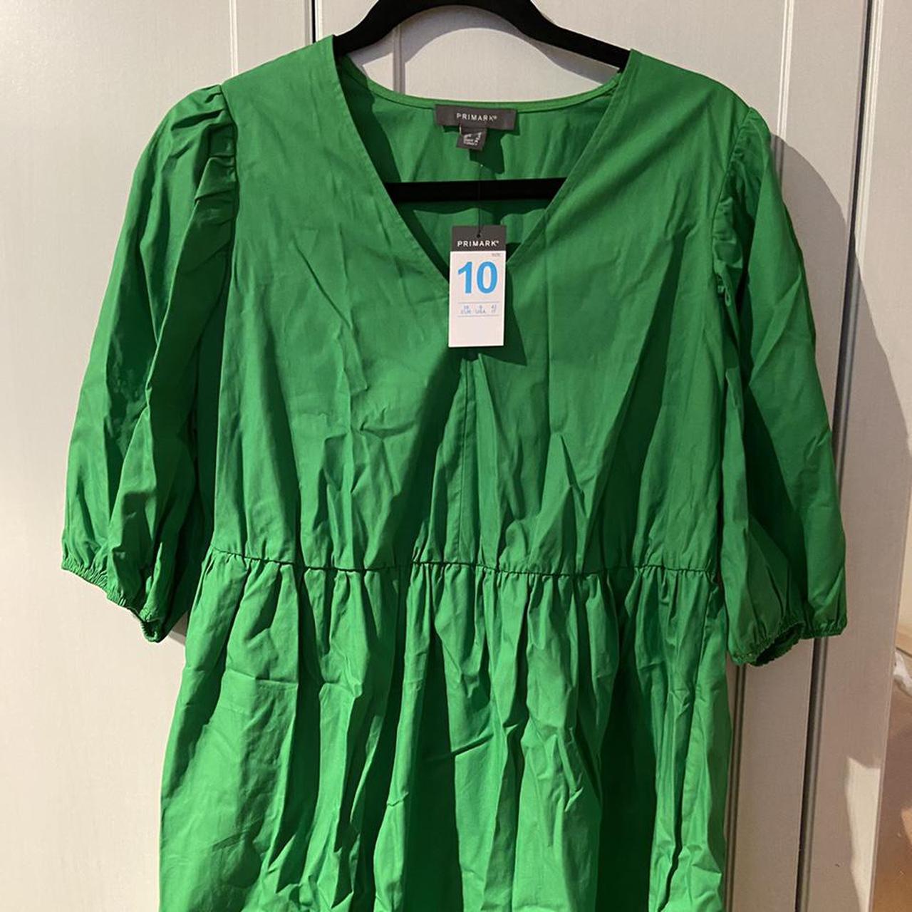  Green smock style dress with half arm length... Depop
