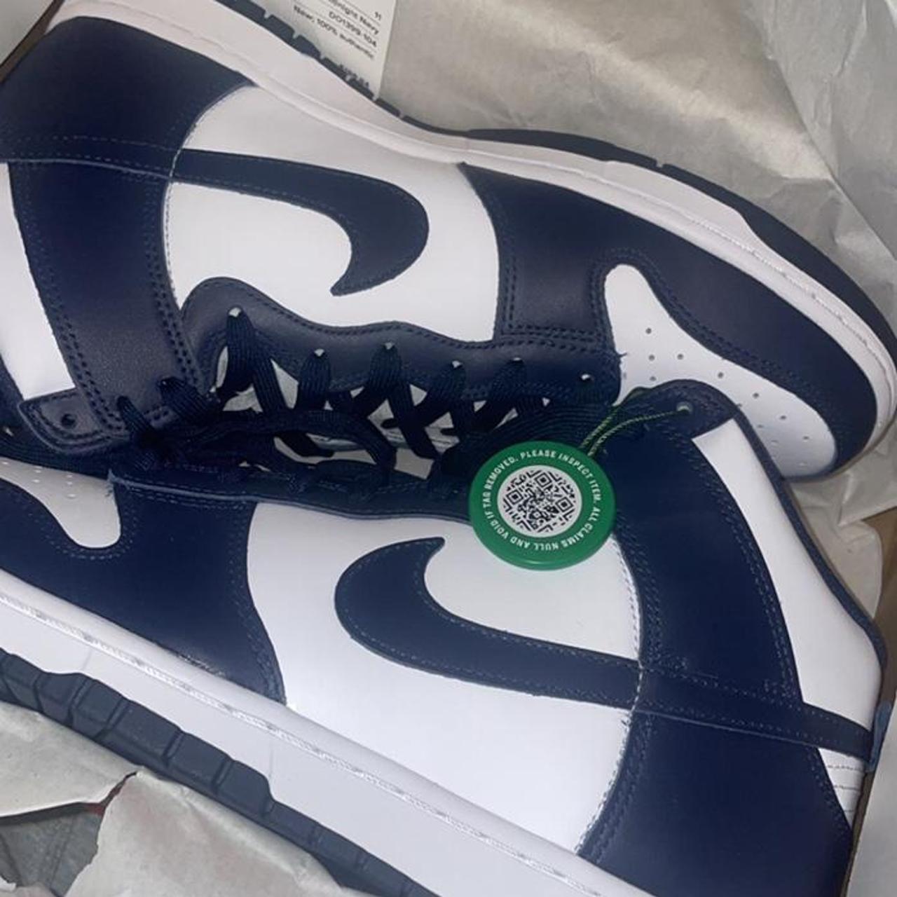 championship navy dunks