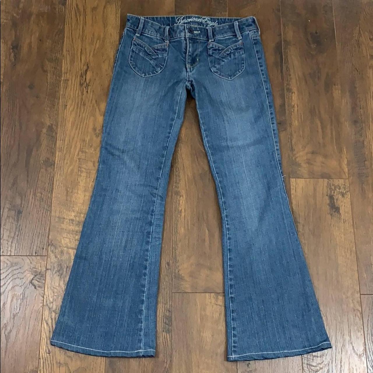 size 2 american eagle jeans in inches