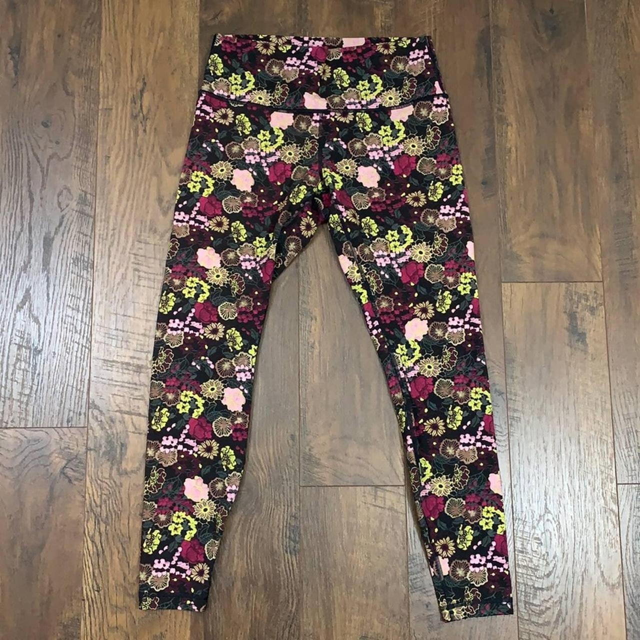 Lululemon Black Floral Print Wunder Under High Rise... - Depop