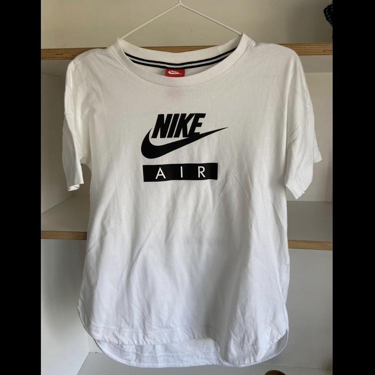 White Nike Air Tshirt Size S Nice soft material... Depop
