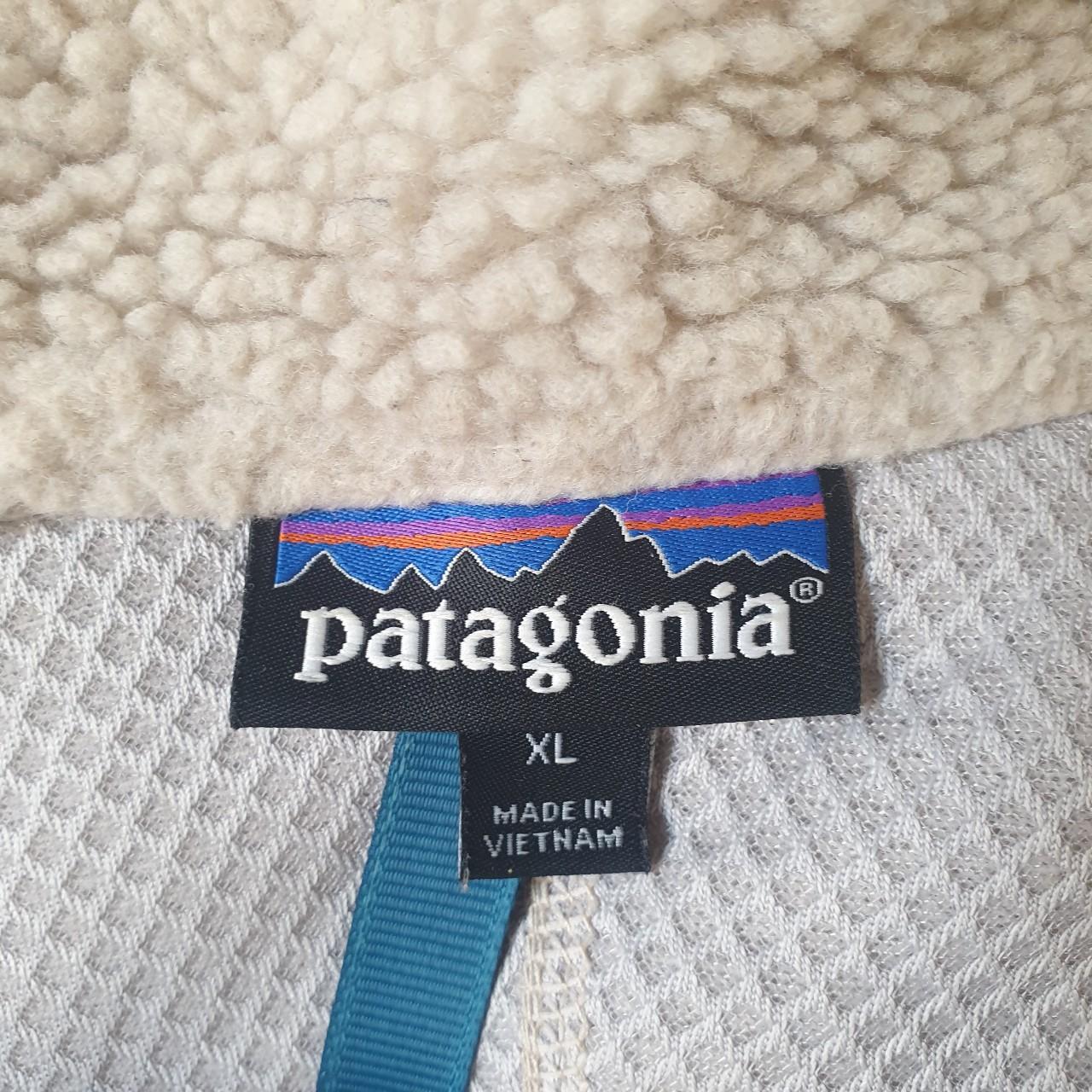 Patagonia Men's Classic Retro-X Fleece... - Depop