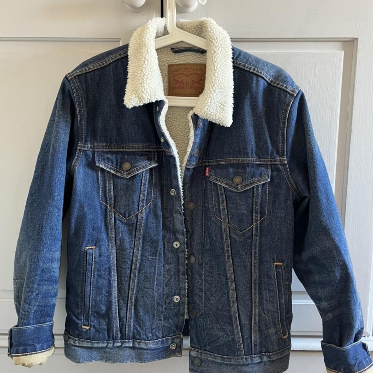 levis sherpa jacket marks