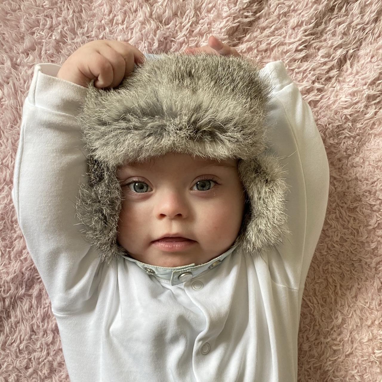 Baby hotsell dior hat