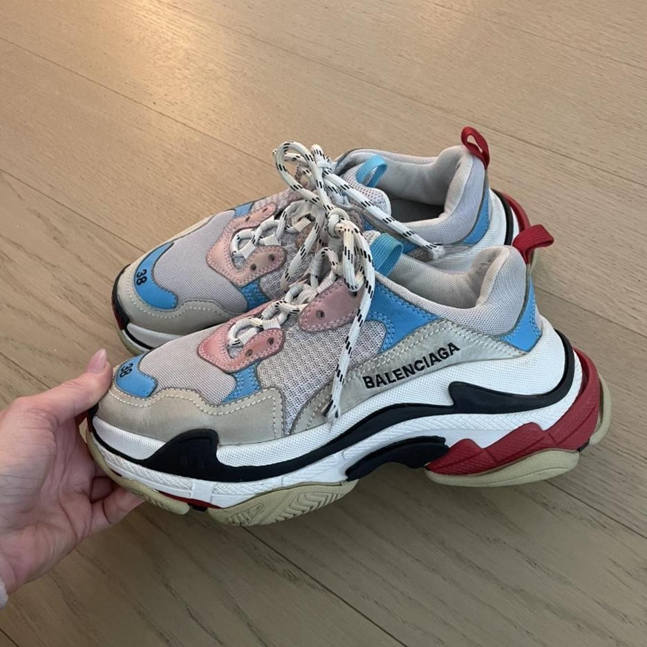 balenciaga triple s 38