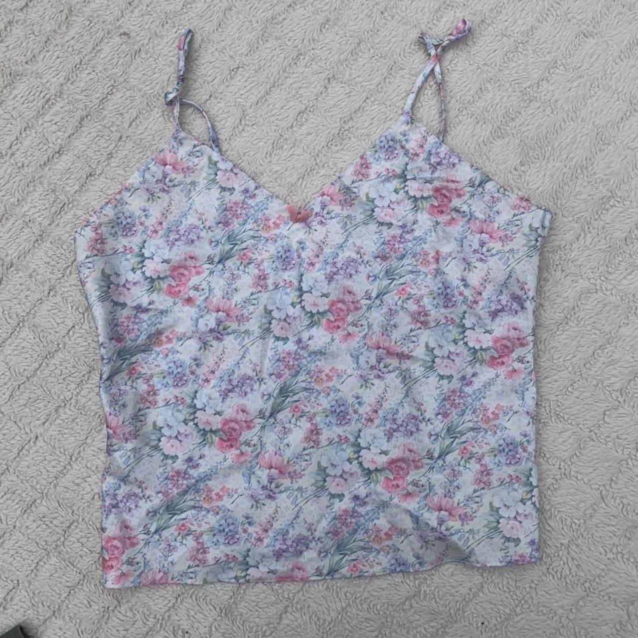 90’s silk cottagecore tank top in perfect condition.... - Depop
