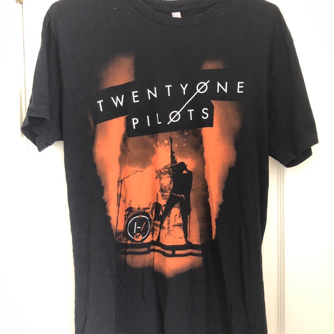 Twenty One Pilots Men's T-shirt | Depop