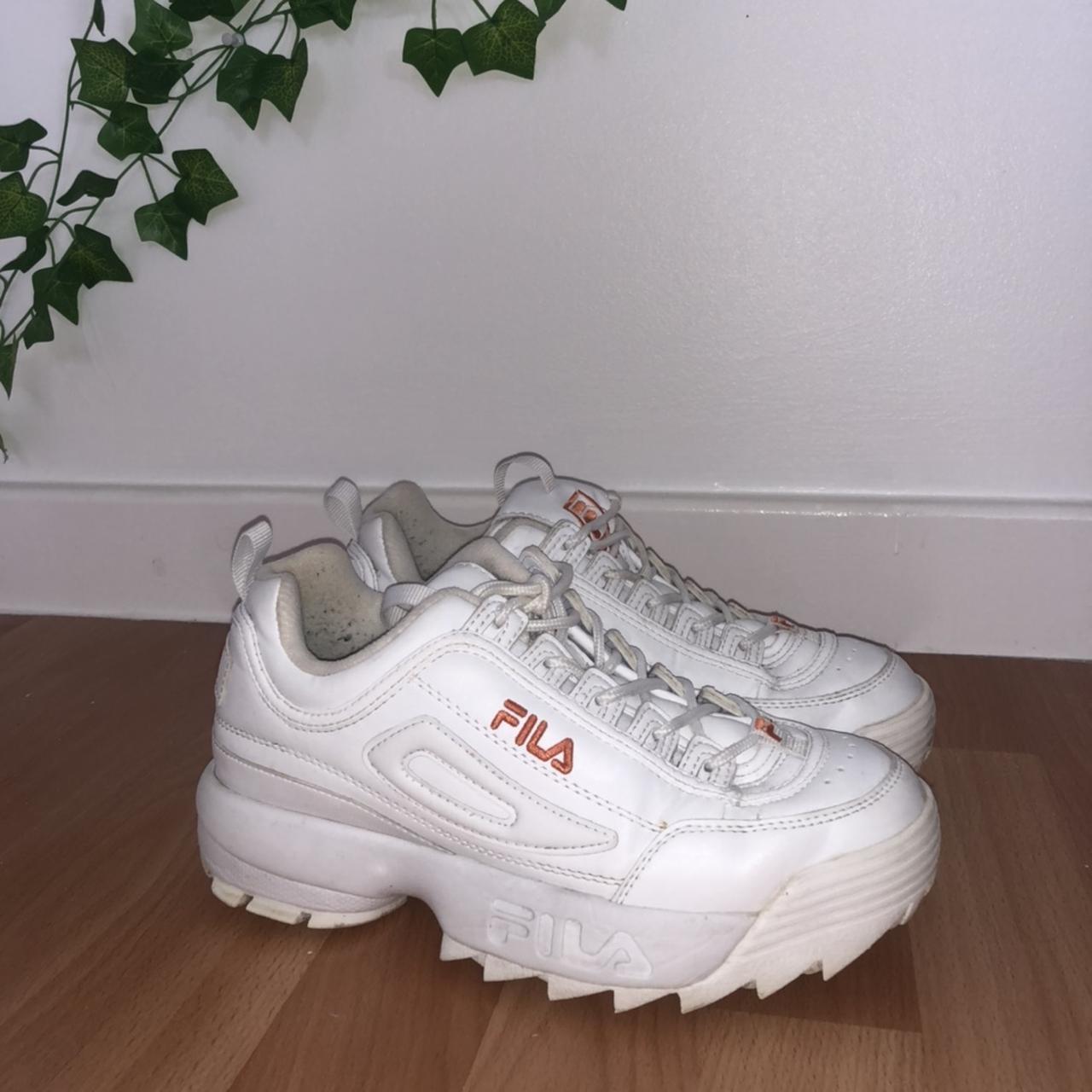 Fila distributors Size 5 Worn a handful of