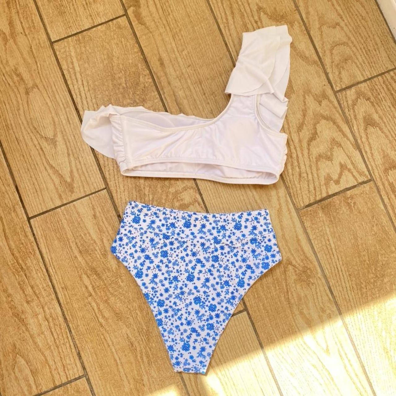 Kulani kinis Bathing Suit 2 piece New !... Depop