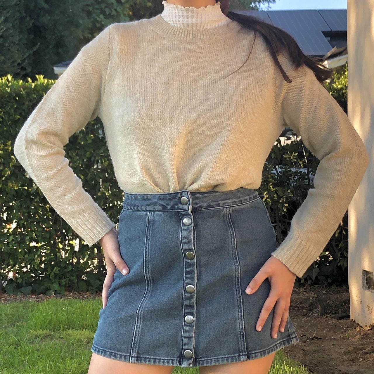🍞 Cream sweater // great for winter and layering... - Depop