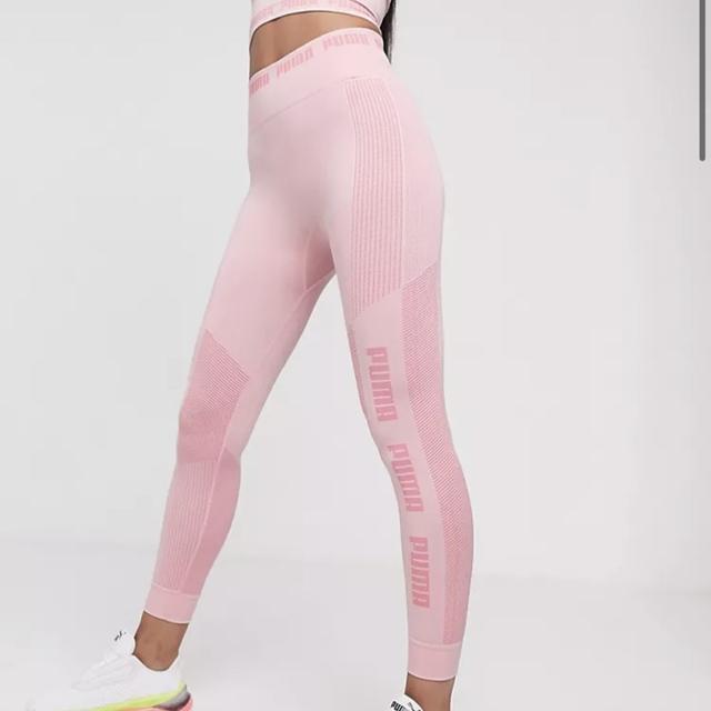 Puma seamless leggings in pink Size small Perfect - Depop