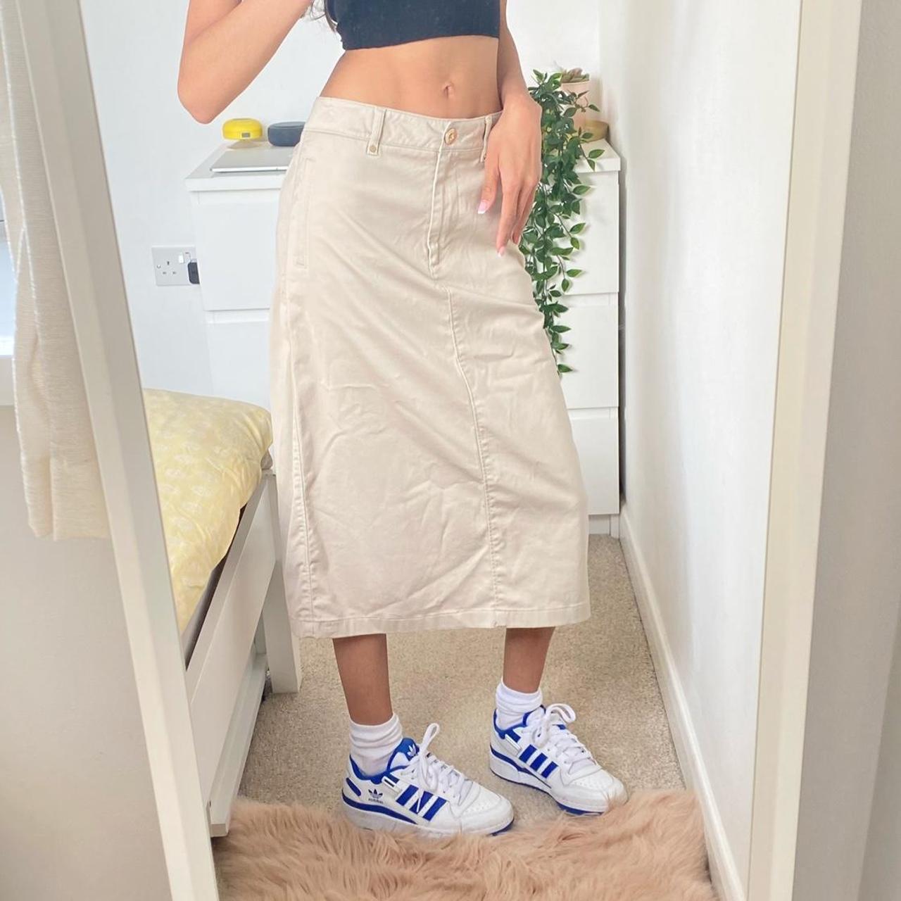 Beige Cargo Skirt - brand is old label Per Una (M&S)... - Depop