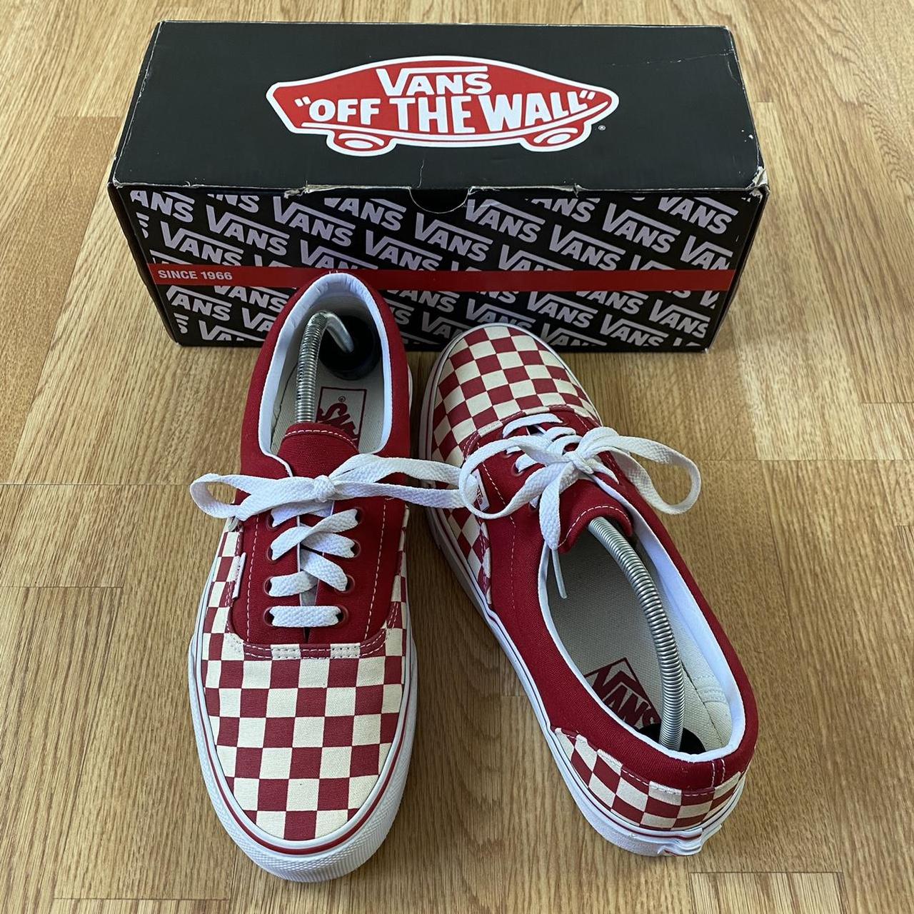 Mens incredible checkerboard vans