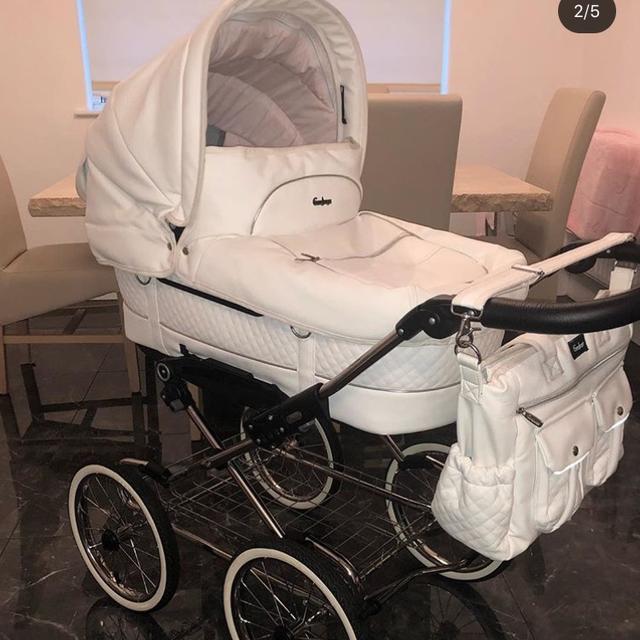 Emmaljunga sales pram australia